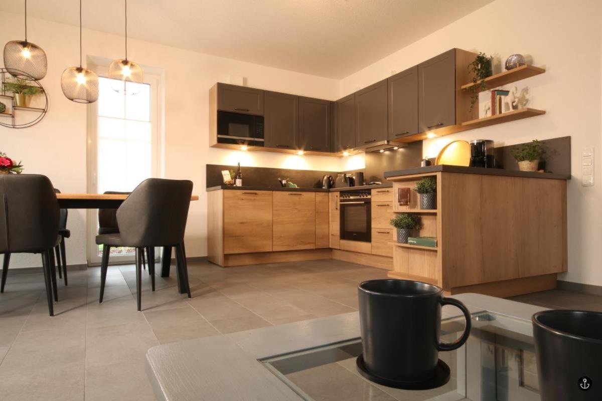 Ferienhaus Am Angerplatz كوكسهافن المظهر الخارجي الصورة