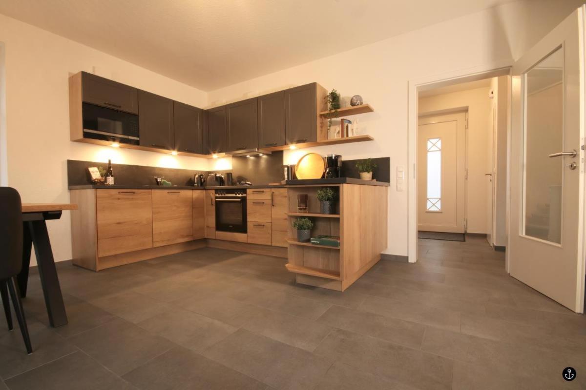 Ferienhaus Am Angerplatz كوكسهافن المظهر الخارجي الصورة